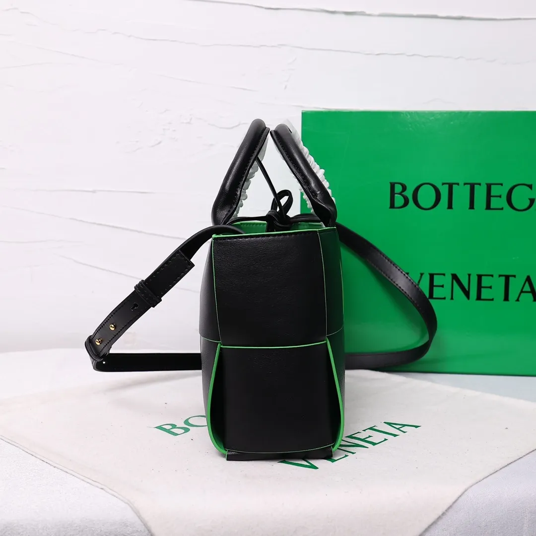 All Categories Official Website "Brand Women's Bags" Women's Bags 💙 BV 2025 Official Website New BV Crossbody Bag